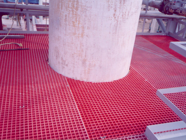  G R P Corrosion Resistant Molded Grating in Chemical Plant 